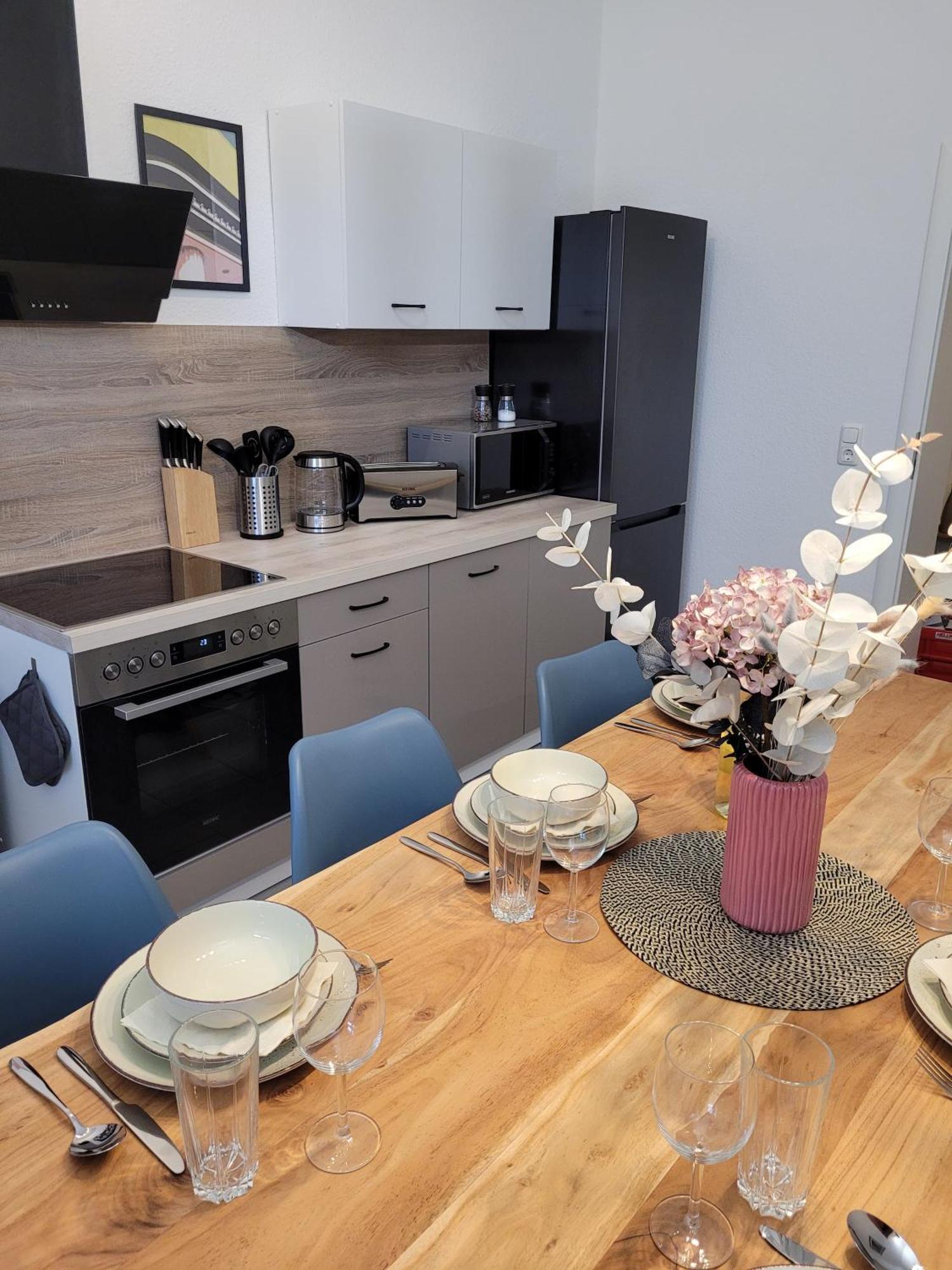 T21 - Apartment Direkt Im Zentrum Mit Parkplatz Chemnitz Zewnętrze zdjęcie