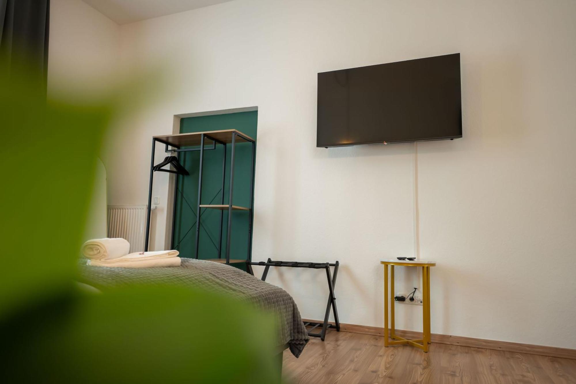T21 - Apartment Direkt Im Zentrum Mit Parkplatz Chemnitz Zewnętrze zdjęcie